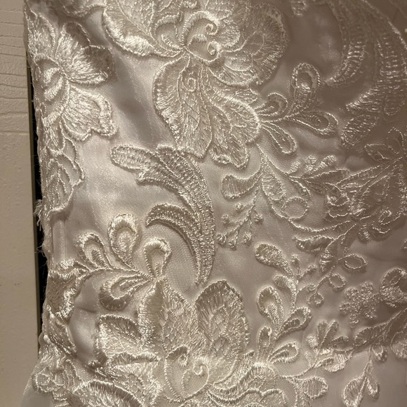 Lis Simon Wedding/Debutant Dress Size 8 - Picture 2 of 8